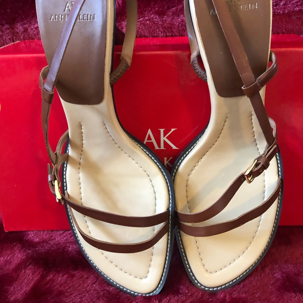 Strapped sandals